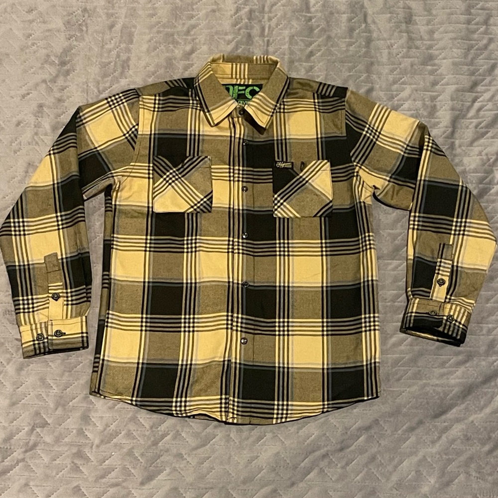 Dixxon youth division‎ flannel shirt size medium black/yellow NWOT